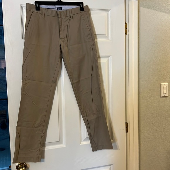 29 “ wide by 30“ length slim fit khakis for men - Picture 1 of 2